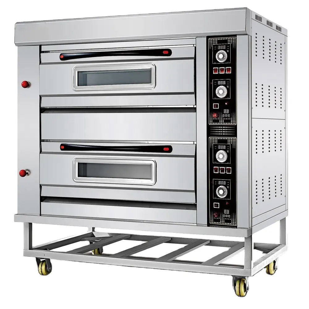 Professionale pane biscotti forno utilizzando Gas commerciale forno di cottura per alimentari negozio & cucina