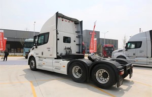 二手S-hacman汽车商用车喜德燕高级版560惠普6X4 AMT自动长头拖拉机