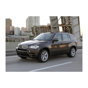 Spacious <strong>BMW</strong> X5 <strong>E70</strong> Interior Designed for comfort Featuring High-quality Materials and Advanced Technology - Product Image 5