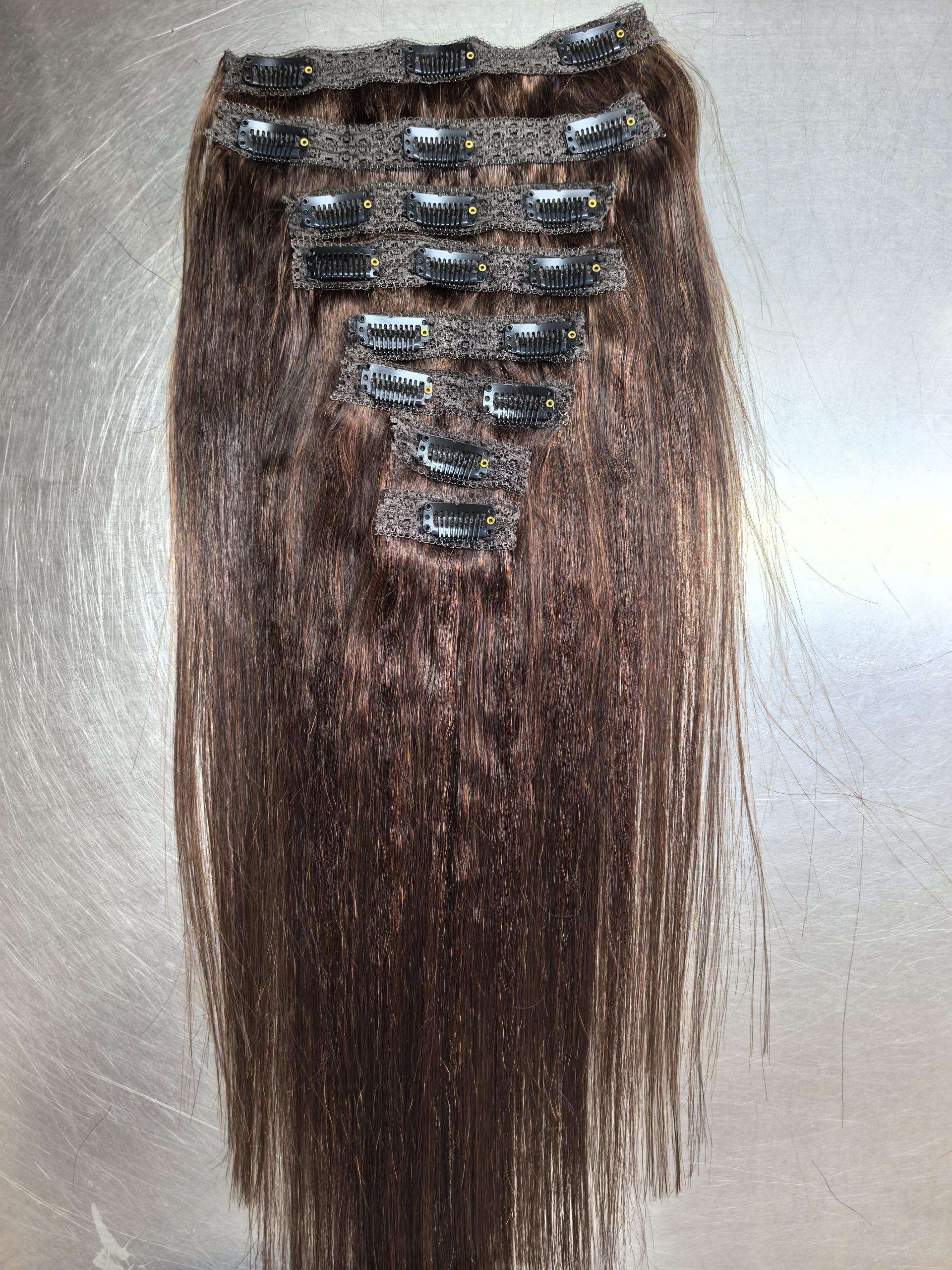 สีน้ำตาลอ่อน