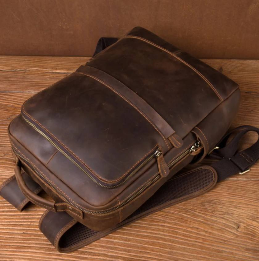 สีน้ำตาล