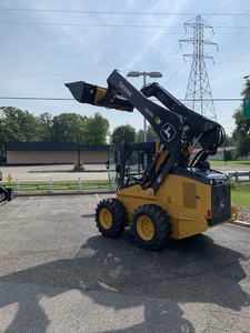 <span class=keywords><strong>2025</strong></span> עבור ג 'ון עבור <span class=keywords><strong>deere</strong></span> 320g steer stloader כיתה גבוהה עם מנוע נושא משאבת תיבת הילוכים ליבה רכיבים