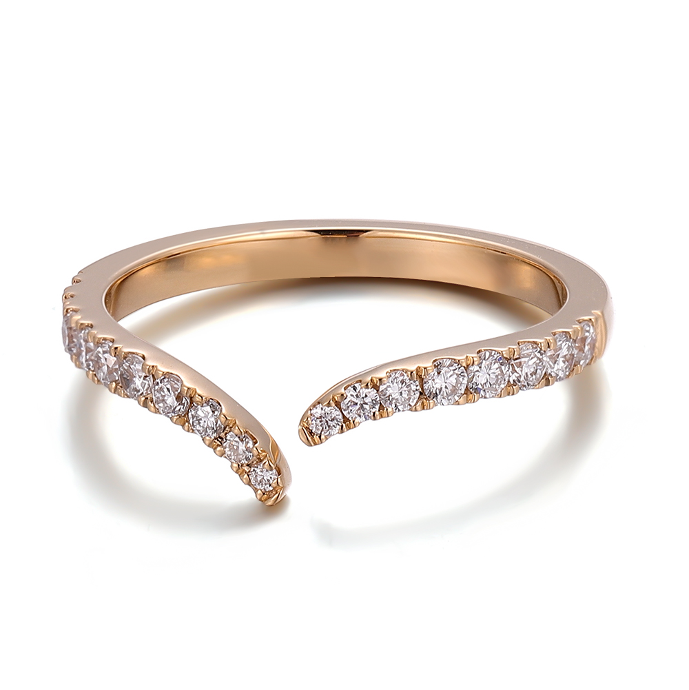 Bague en or massif 18 carats avec diamant de laboratoire