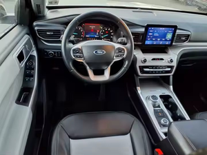 2023 F-o-r-d E-x-p-l-o-r-e-r XLT AWD with Low Mileage and Affordable <strong>Price</strong> in Stock Ready for Shipment - Product Image 2