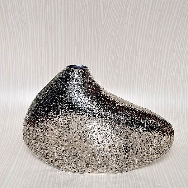 สีเทาอ่อน