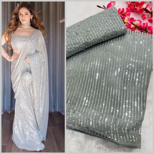 Ünlü tarzı sekans saree koleksiyonunda güzel büyük renkler sunmak - Product Image 4