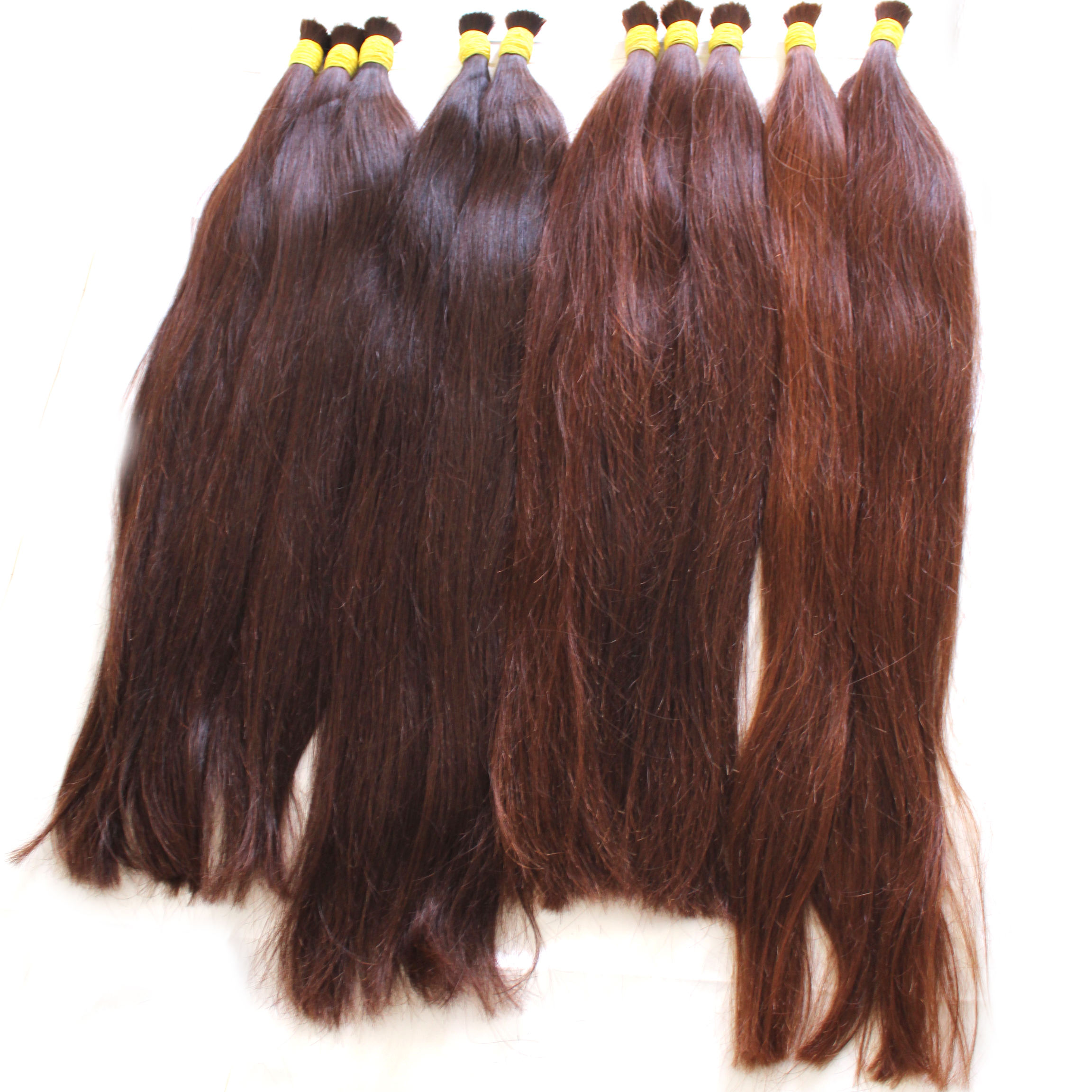 สีน้ำตาล