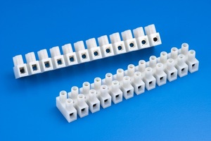Diseño de apariencia simple Bloques de terminales beige Carcasa de plástico Conexión de empuje de latón Alimentación a través de blanco - Product Image 6