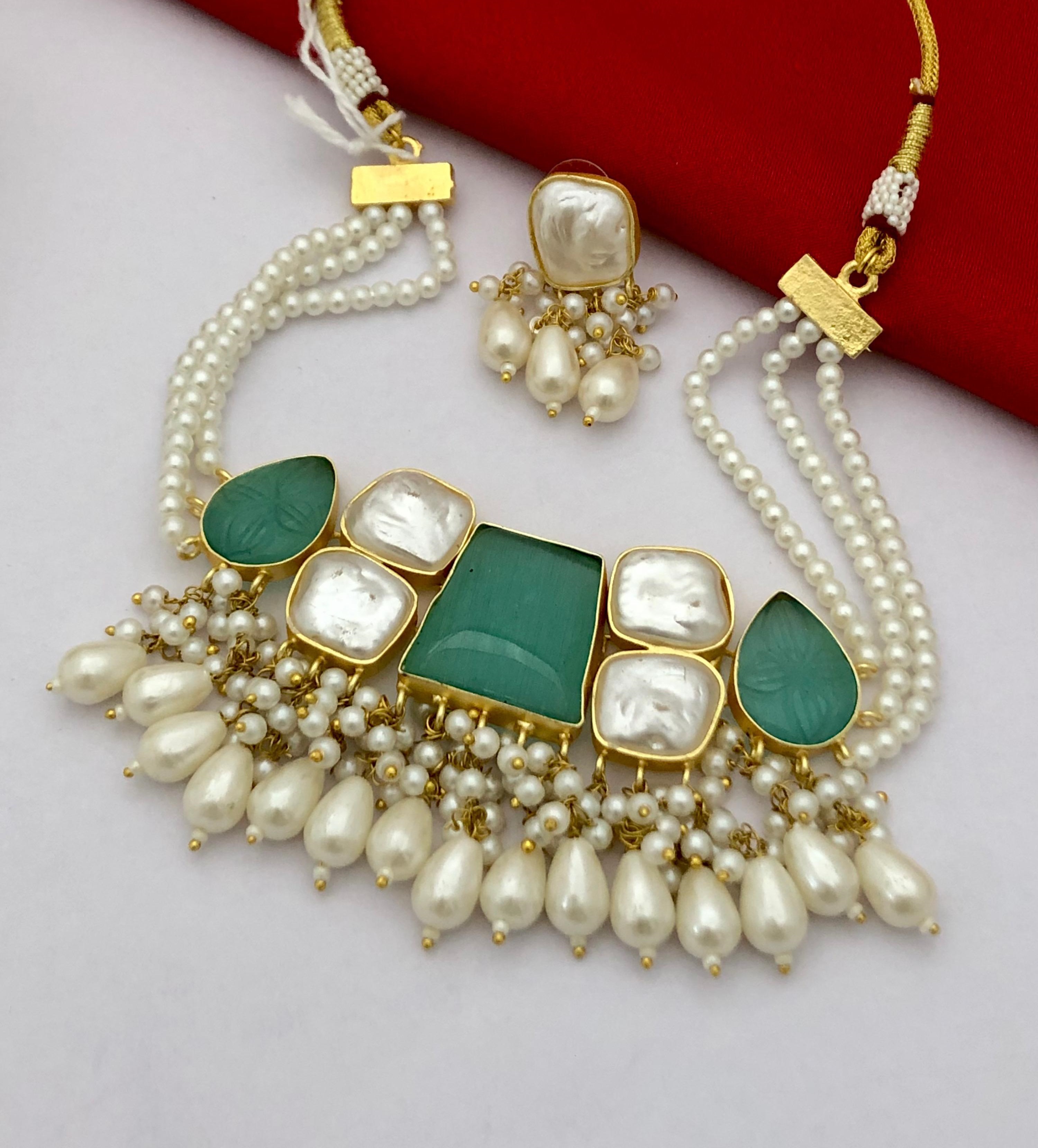 ทะเลสีเขียว