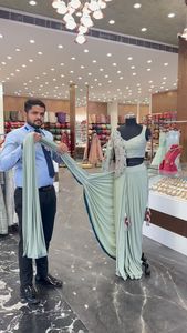 苏拉特最新设计师服装人造乔其纱线工作纱丽和夹克衬衫