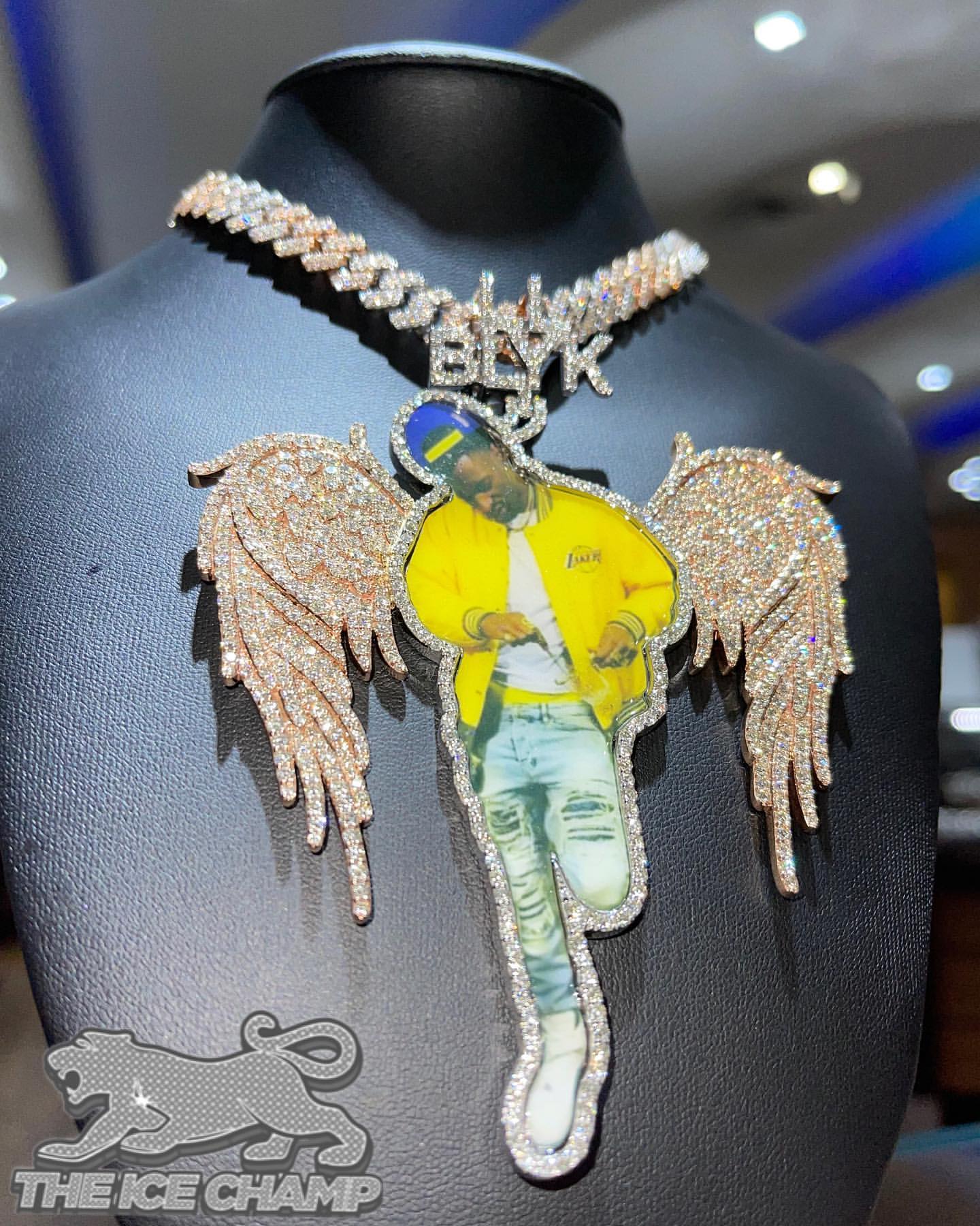 Comme montré comme image