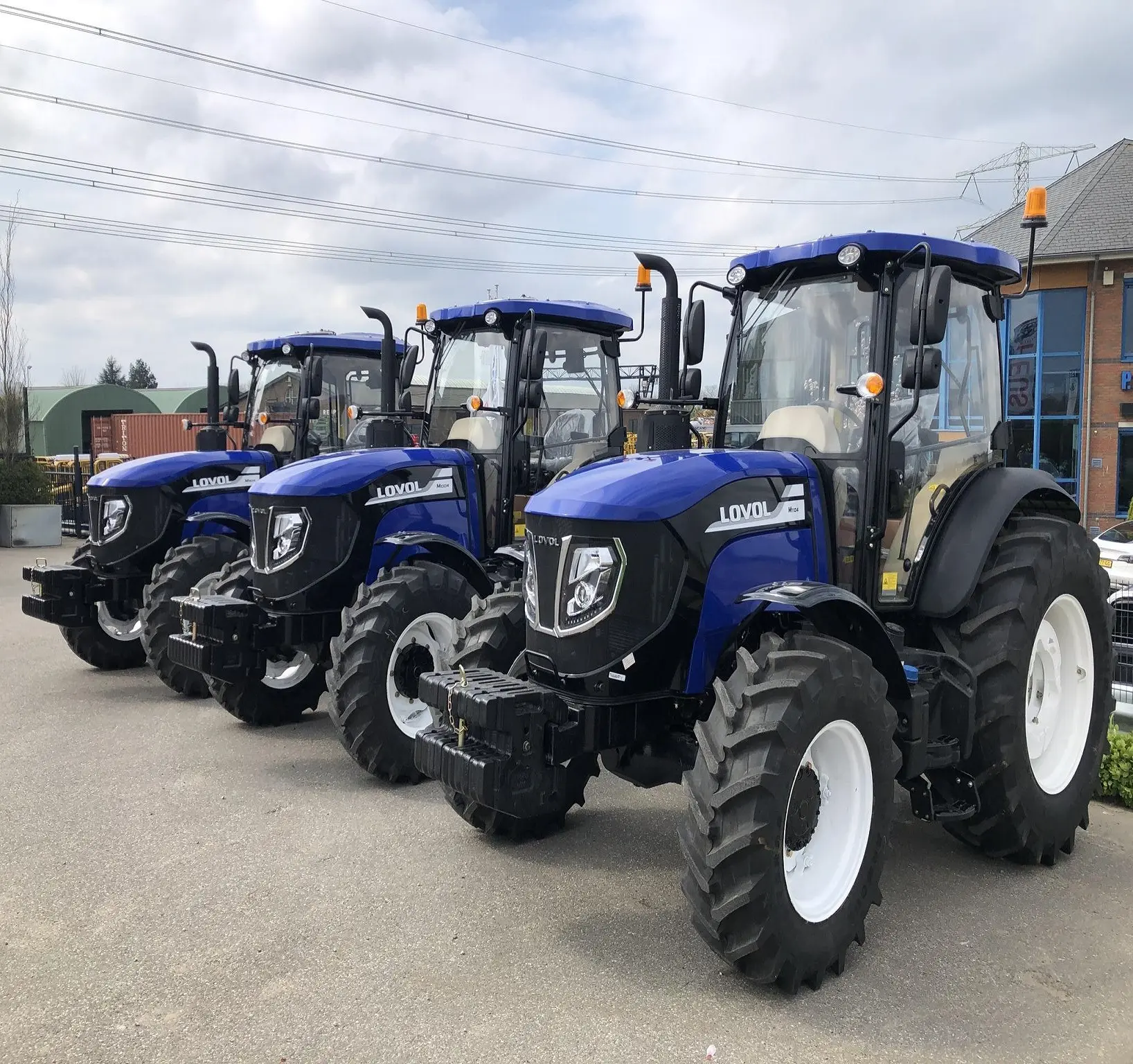 Harga pabrik Lovol M1104 110HP 130HP 4WD traktor pertanian pertanian