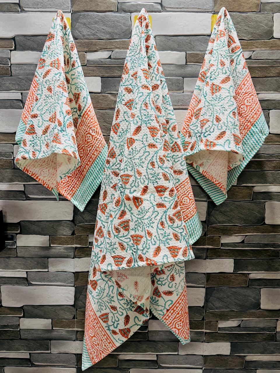 เช่นเดียวกับภาพ