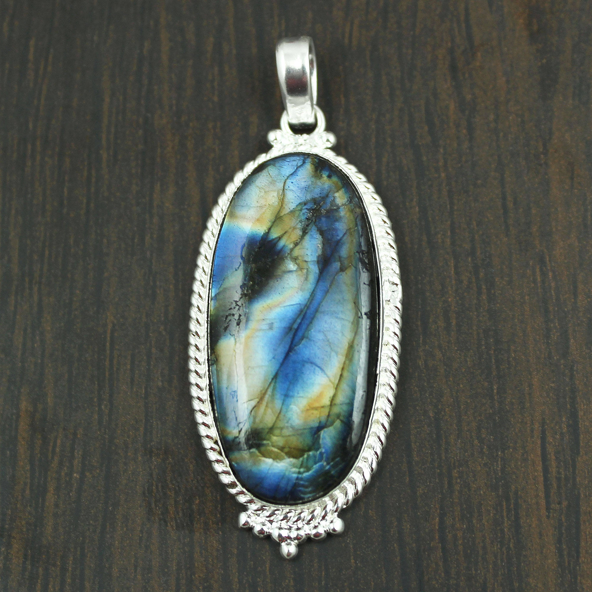Pierre de labradorite
