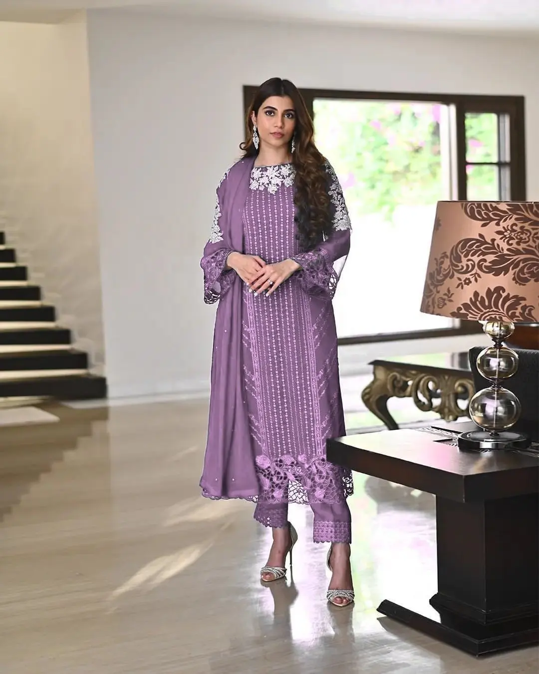 Новый дизайн в индийском Пакистанском Стиле, плотный жоржет из трех предметов, сальвар камиз с вышивкой дупатта и последовательным рабочим платьем