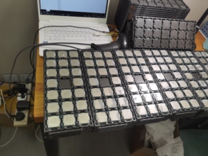 AMD R Yzen R3 2200G/2200GE 3100/3200G/3200GE CPU de procesador para computadora de escritorio PC nuevo y usado Paquete de bandeja de CPU Tipo de enchufe AM4 - Product Image 3