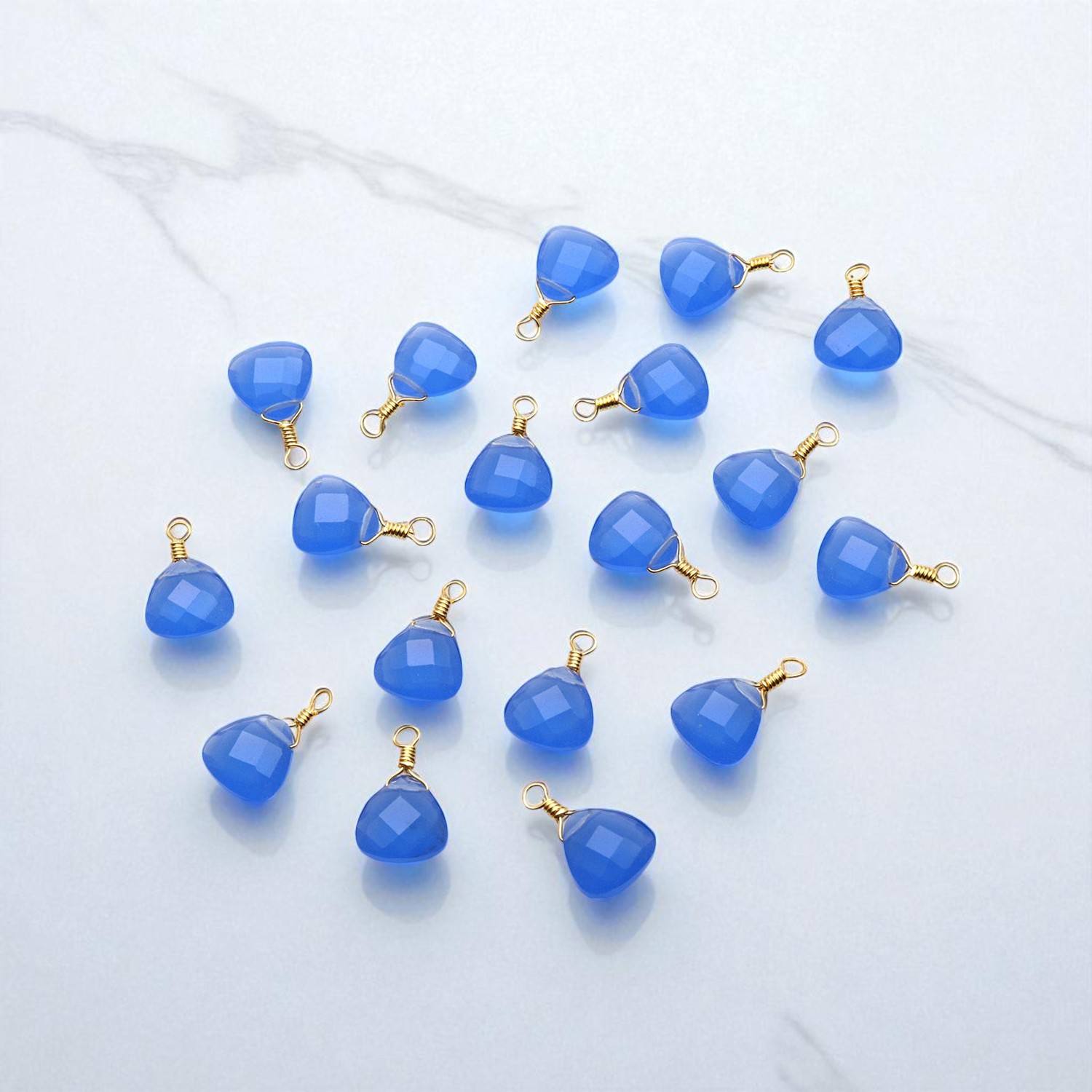 หินโมราสีฟ้า