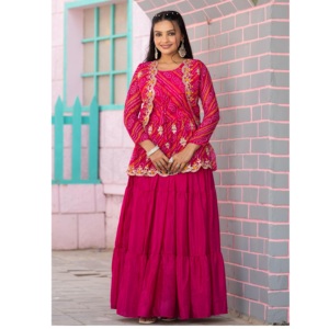 Yüksek kaliteli kadınlar hindistan'dan uygun fiyatlarla eşleşen üst ve ceket ile <span class=keywords><strong>Lehnga</strong></span> giymek