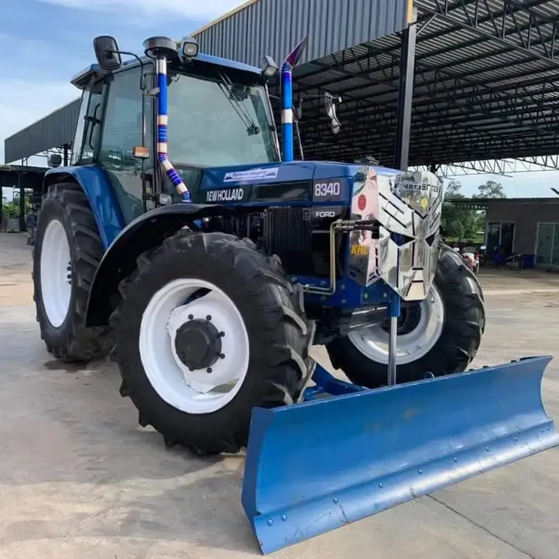 Precio barato usado/Segunda mano/nuevo Tractor 4X4wd New Holland con cargador y equipo agrícola maquinaria agrícola a la venta