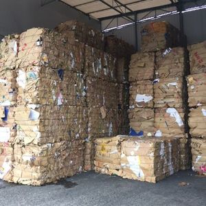 用于回收目的的优质二手纸板废纸和精选OCC废纸箱纸板 - Product Image 1
