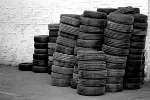 二手轮胎425/85R21 1600-20美国市场天然二手轮胎425/85R21 1220/400-533 1300X530-533待售