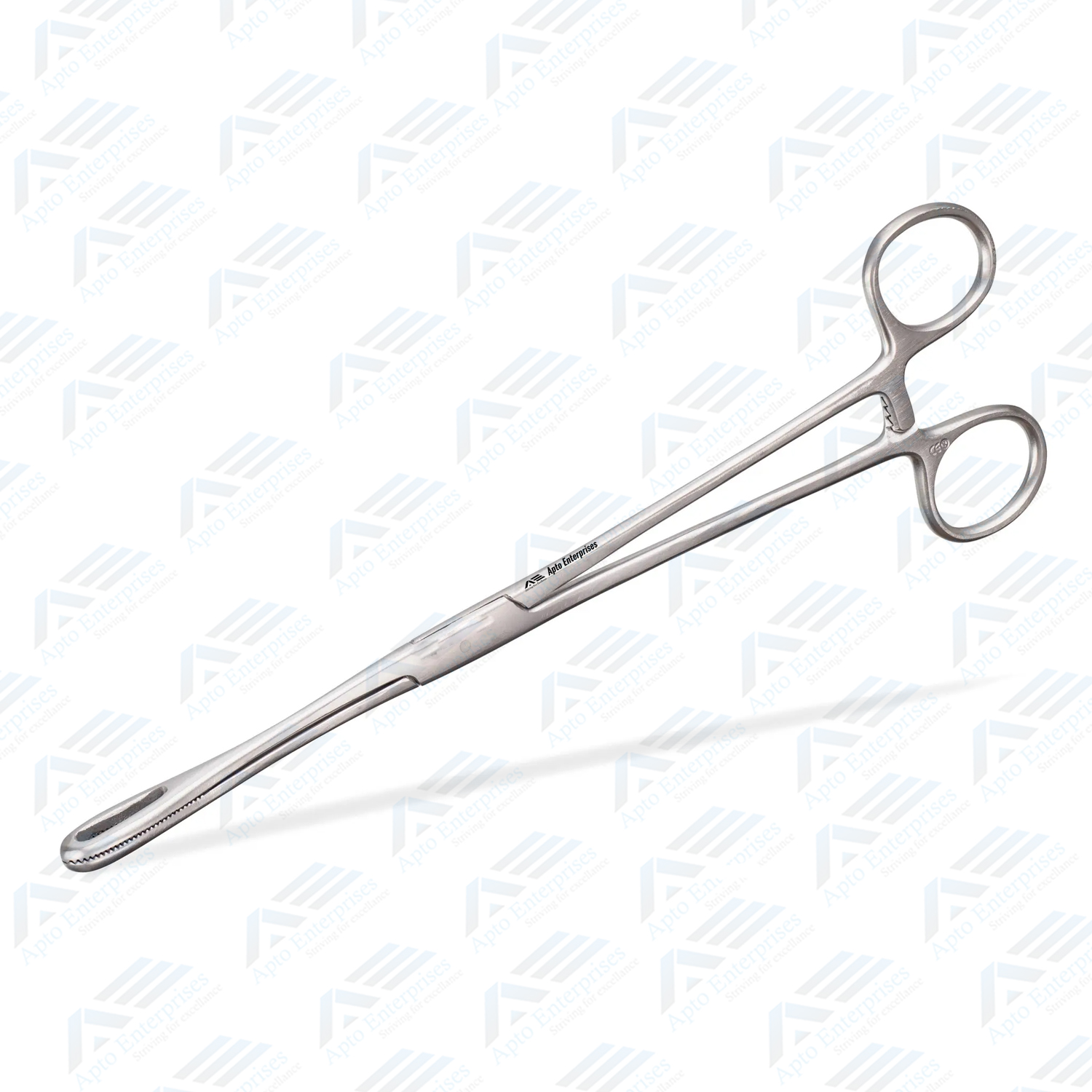 Forceps tenant une éponge