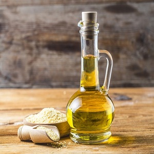 האיכות הטובה ביותר מכירות טבעיות חמות שמן שומשום טהור בישול בתפזורת שמן שומשום, שמן זרעי שומשום קר מדוכא בתפזורת