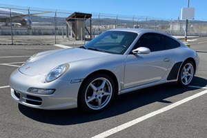安い2006 p-orsche 911カレラ4クーペ