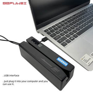 MSR909 legge e scrive IBM, ISO ANSI DIN carte magnetiche standard e libretti e riconosce automaticamente il formato ISO di IBM.