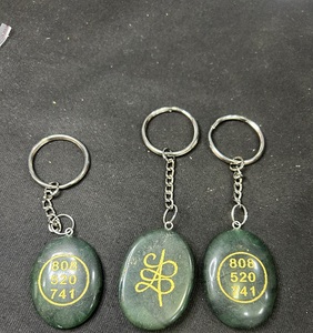<strong>Top</strong> Selling High Quality Natural Green <strong>Jade</strong> Zibu Coins Key Chains Semi-Precious Stone Crafts for Gift from Soha Agate