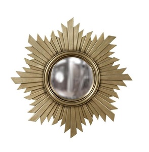 Metal Wall <strong>Mirror</strong> with Elegant Detailing Perfect for Enhancing Entryway and Hallway Decor with <strong>a</strong> Stylish <strong>Reflection</strong> - Product Image 5