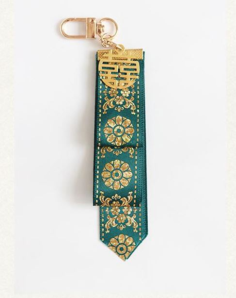 สีเขียว