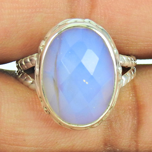 925スターリングソリッドシルバー<span class=keywords><strong>Alex</strong></span> See Fire Oval Shape Ring For Women & Girls Fine Gemstone Silver Jewelry Wholesale Price Supplier
