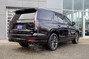 2023 <span class=keywords><strong>C</strong></span> a <span class=keywords><strong>d</strong></span> <span class=keywords><strong>i</strong></span> l l a <span class=keywords><strong>c</strong></span> Escalade-V SUV SUV V4WD Turbo motor koyu açık deri ACC R21 manuel otomatik şanzıman arka kamera