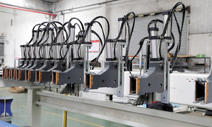HUAHUA เครื่องเลื่อยแผง Cnc ตัดไม้อัตโนมัติ,เครื่องเลื่อยลำแสงลูกสูบอัตโนมัติสำหรับงานไม้เฟอร์นิเจอร์โต๊ะเลื่อนคอมพิวเตอร์ - Product Image 2