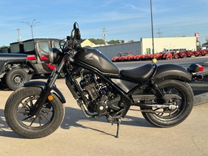 2025 Rebel <strong>300</strong> IS AVAILABLE IN STOCK - Product Image 2