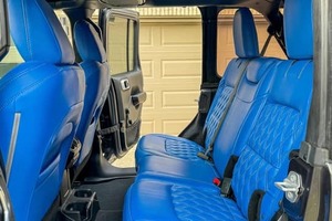 En iyi şimdi 2018 j-eep Wrangler sınırsız spor 4x4