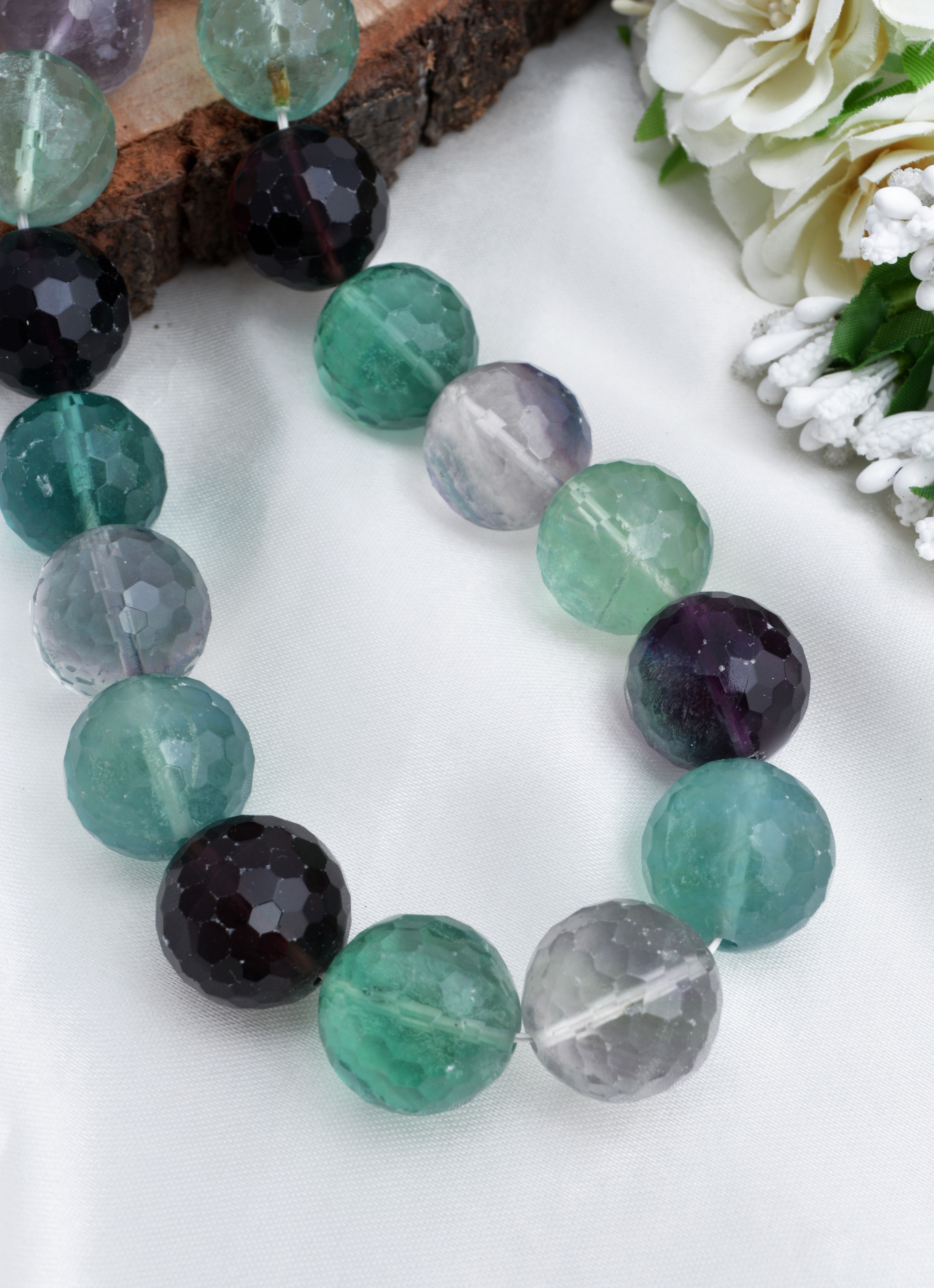 สีเขียว