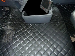 Leathers Mats Compatible for <strong>Scania</strong> R 2005-2010, Manual Transmission - Product Image 2