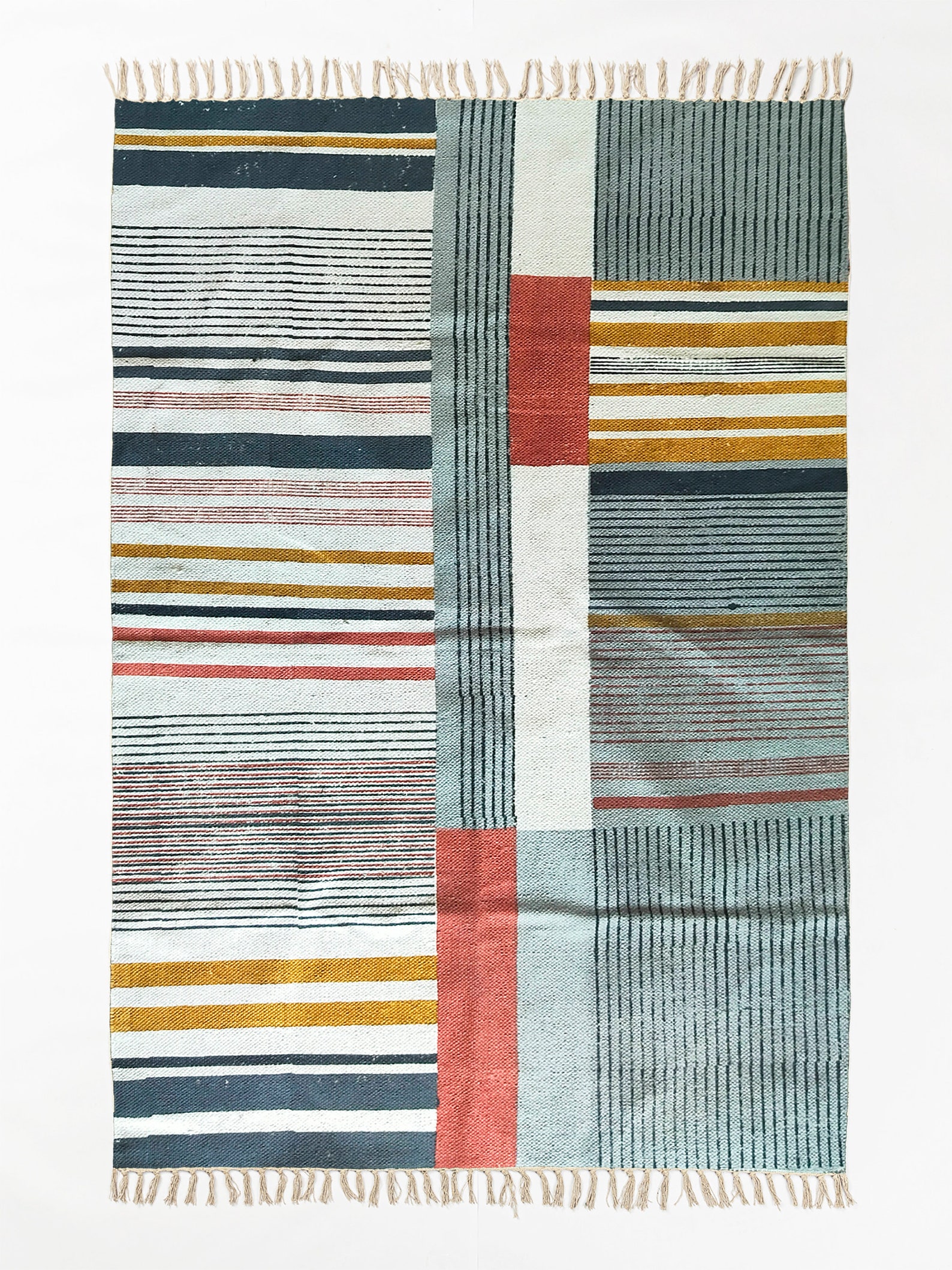 MULTICOLOUR