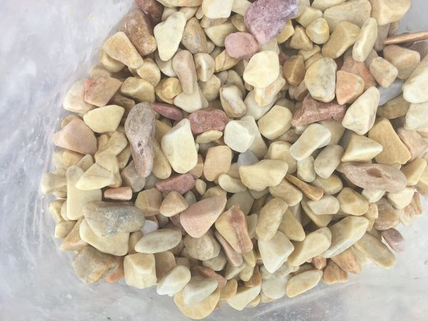 สีเหลือง