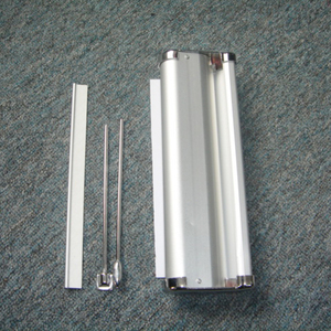 Có thể thu vào quảng cáo <span class=keywords><strong>Mini</strong></span> A3 A4 Máy tính để bàn cuộn lên biểu ngữ đứng bảng nhỏ cuộn lên biểu ngữ - Product Image 5