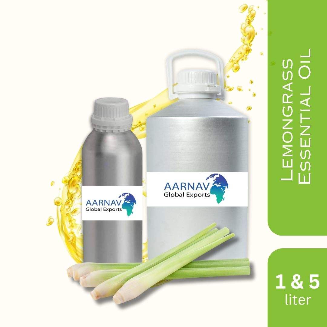 Liquide jaune profond à brun orangé et fluide