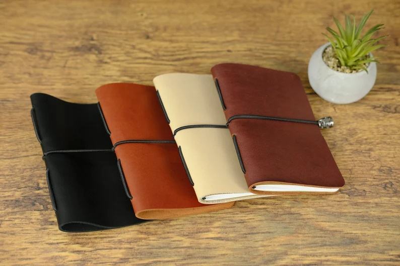 สีเบจ & สนิม