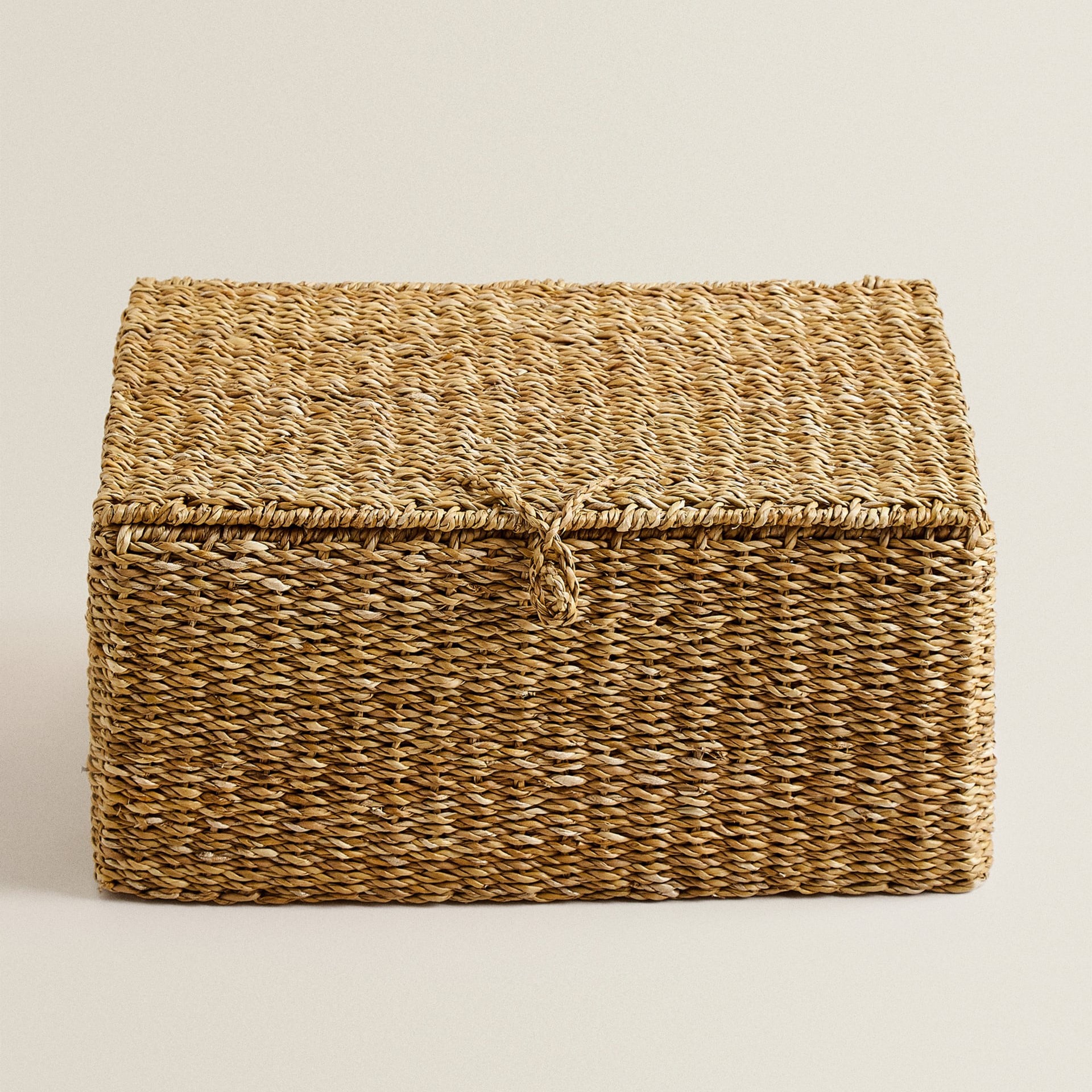 M: L41 W30 H20 cm