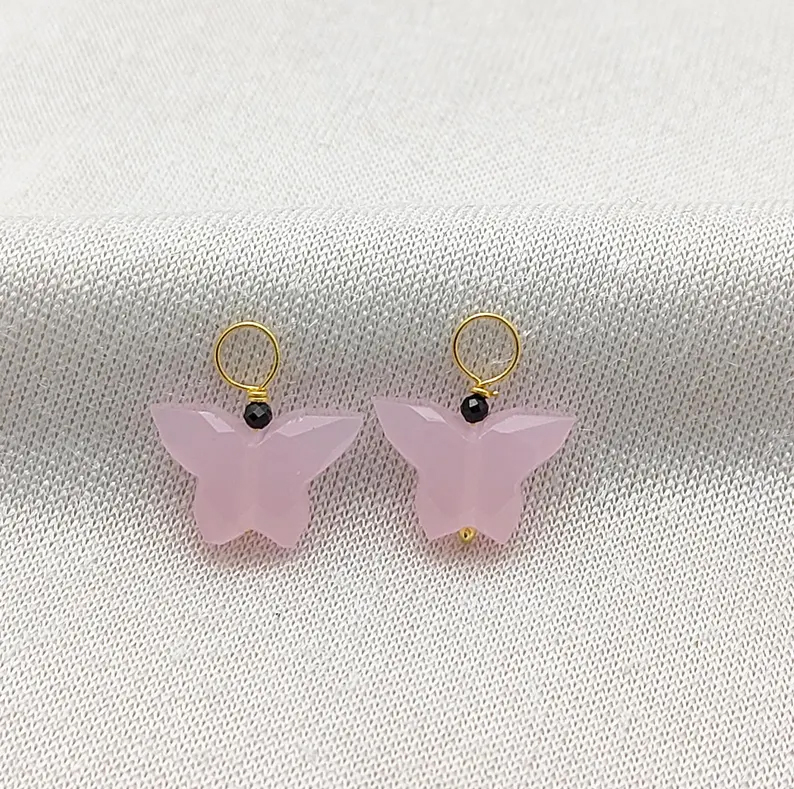 Chalceodny rose