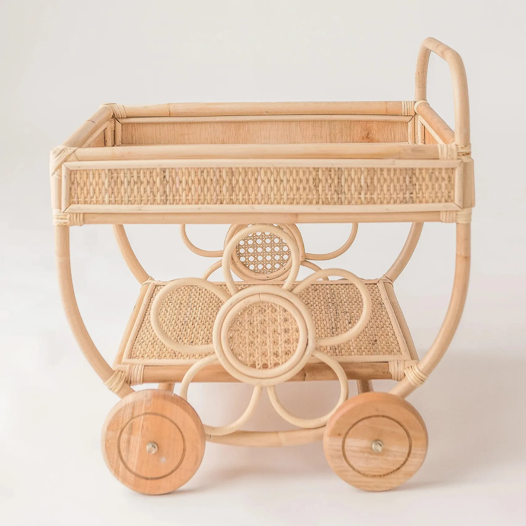 Chariot à thé en rotin fabriqué à la main chariot à thé en osier écologique pour les enfants semblant jouer des jouets pour enfants robustes et merveilleux