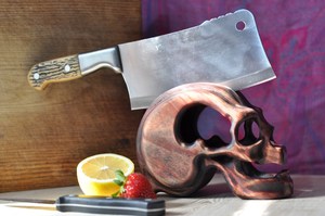 Supporto personalizzato per coltelli dal Design antico in legno di bambù con finitura naturale perfetta per la visualizzazione e l'organizzazione della cucina