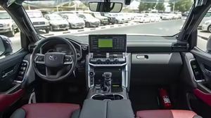 2022丰田LandCruiser 300 VXR 3.3D公平使用柴油SUV，带自动变速箱左转向涡轮发动机待售