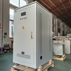 高品質80KVA 3相400V電圧レギュレータAC可変変圧器出力付き0-1000v調整可能マニュアル - Product Image 1